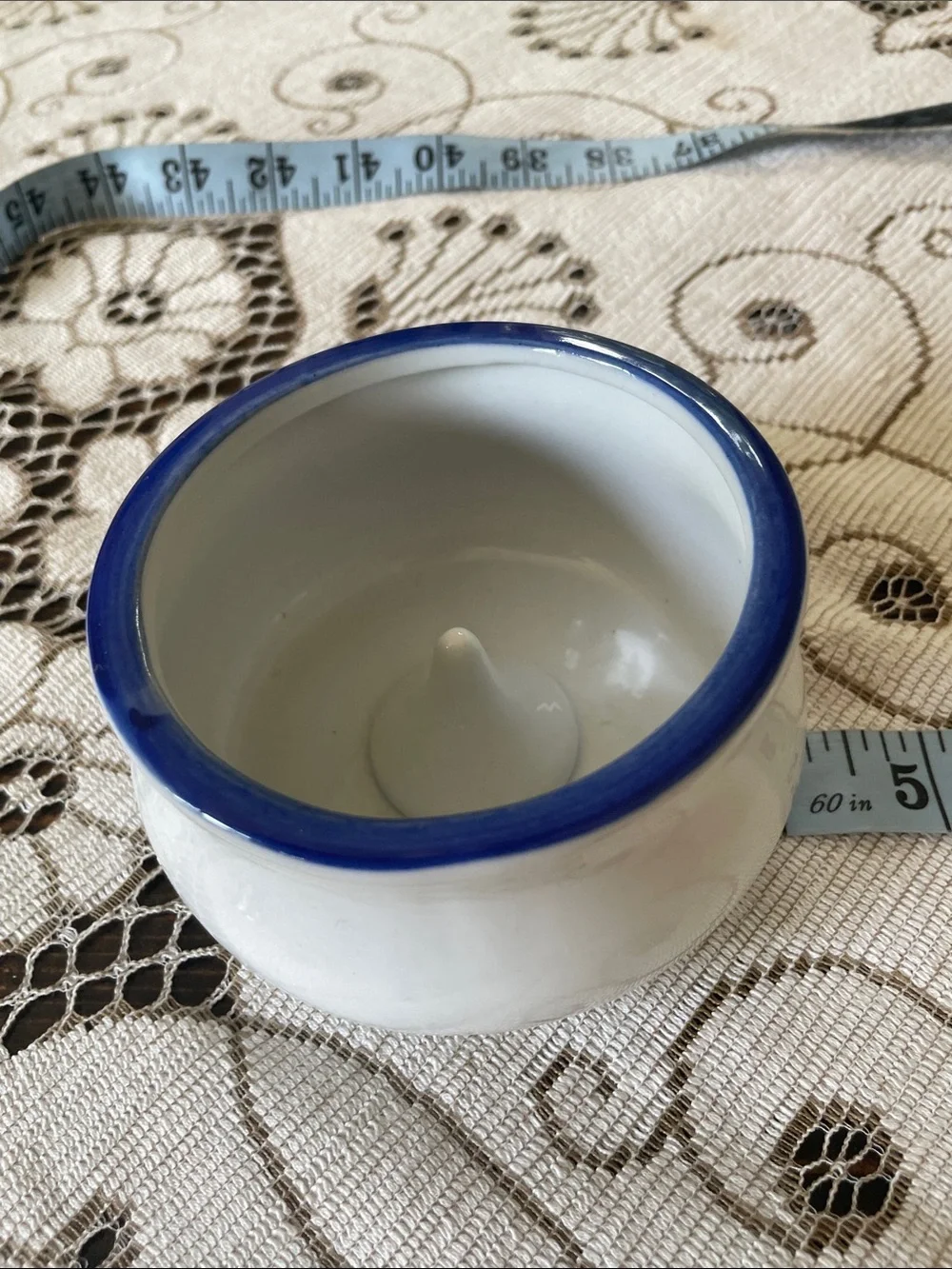 Baskerville White Ceramic Appke Holder with 2 Different Blue Rims - Set of 2